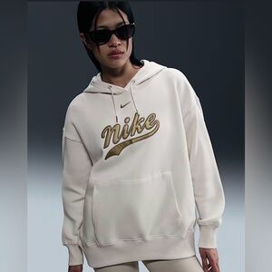 Nike Oversize Sportswear Phoenix Fleece Hoodie with Excellent Condition